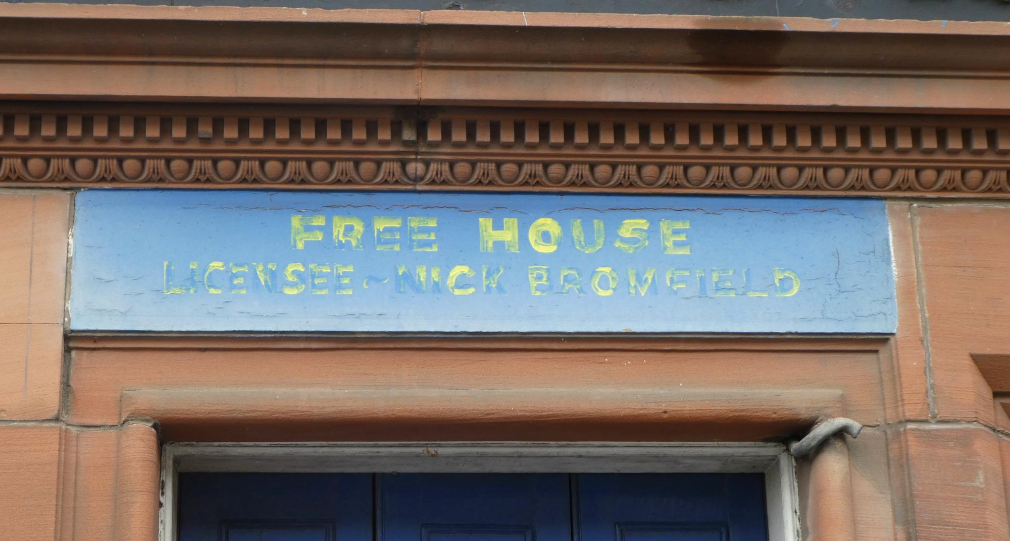 Pub regulars launch £100,000 bid to buy Kirkcaldy's historic Harbour Bar - Vimarsana News