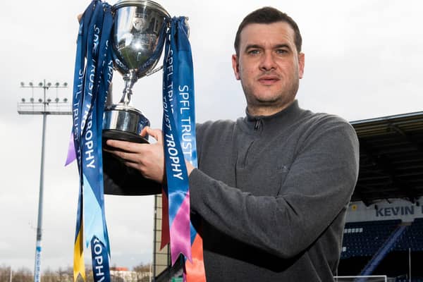 Raith boss Ian Murray hopes to get his hands on cup again this Sunday (Photo by Craig Foy/SNS Group)