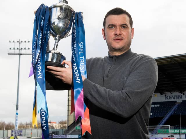Raith boss Ian Murray hopes to get his hands on cup again this Sunday (Photo by Craig Foy/SNS Group)