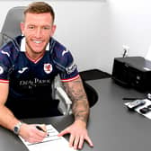 Ashcroft signs from Dundee until the end of the season (Pics courtesy of Raith Rovers)