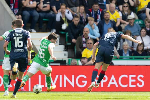 EDINBURGH, SCOTLAND - AUGUST 20: Raith Rovers' Callum Smith scores to make it 1-1 during a Viaplay Cup Round of Sixteen match between Hibernian and Raith Rovers at Easter Road, on August 20, 2023, in Edinburgh, Scotland. (Photo by Ross Parker / SNS Group)