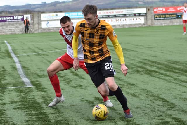 Bayview midfielder Ryan Blair looks to create another East Fife attack