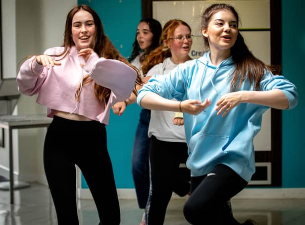 Fife College has hosted the filming of a new musical film, with several students playing key roles in the production. ‘It Takes Two’ is an original musical feature-length film with all original songs where twin sisters Olivia and Rosie use their love of the stage to help save a local theatre from closure.
