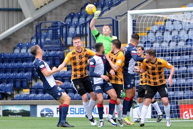 East Fife goalkeeper punches a corner away during another assured performance. Pic by Fife Photo Agency