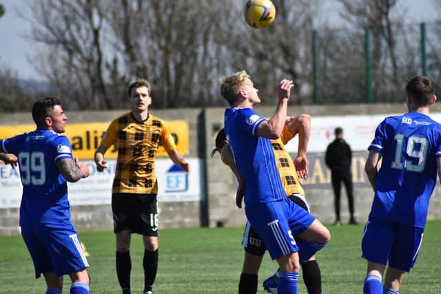 East Fife and their visitors from the north go toe to toe