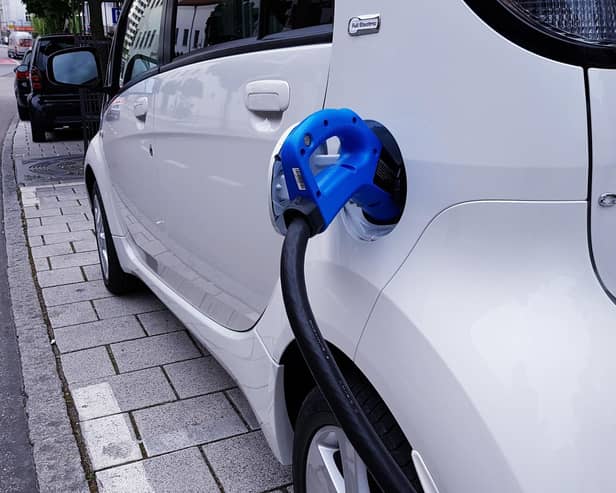 There are more low emission cars on Fife roads (Pic: Stux/Pixabay)