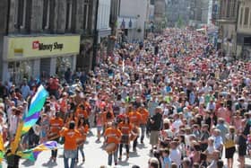 Huge crowds packed the High Street to enjoy the spectacle