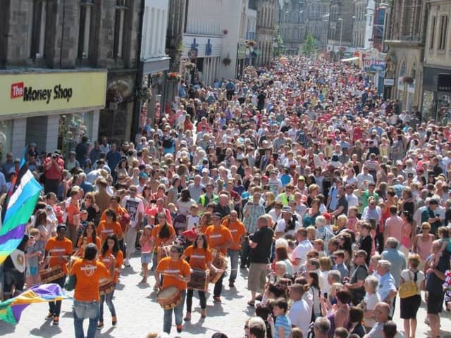 Huge crowds packed the High Street to enjoy the spectacle