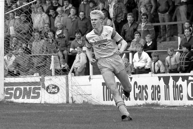 Steve Williams in action for Stags at home to Walsall in 1987.