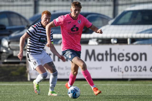 Connor O'Riordan on the attack for Raith Rovers against Queen's Park on Saturday (Pic: Ian Cairns)