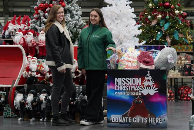 Victoria Hendry from Cash for Kids and Phoebe Wilman from Dobbies (Pic: Stewart Attwood)