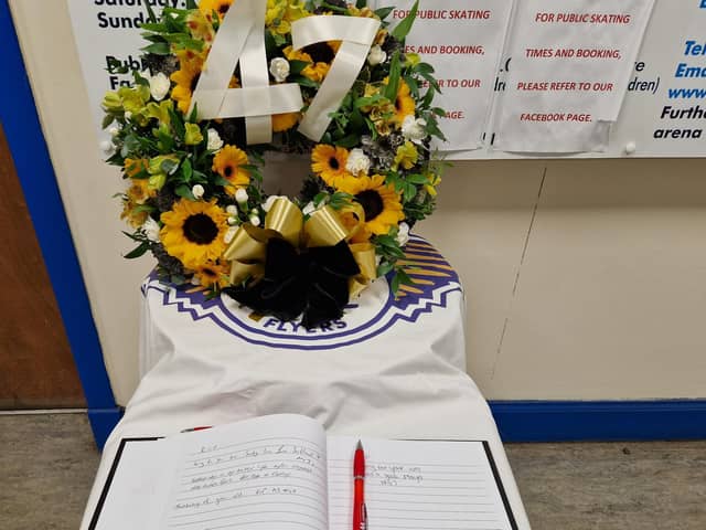 Fans queued to sign a book of condolence at Fife Ice Arena (Pic: Fife Free Press)