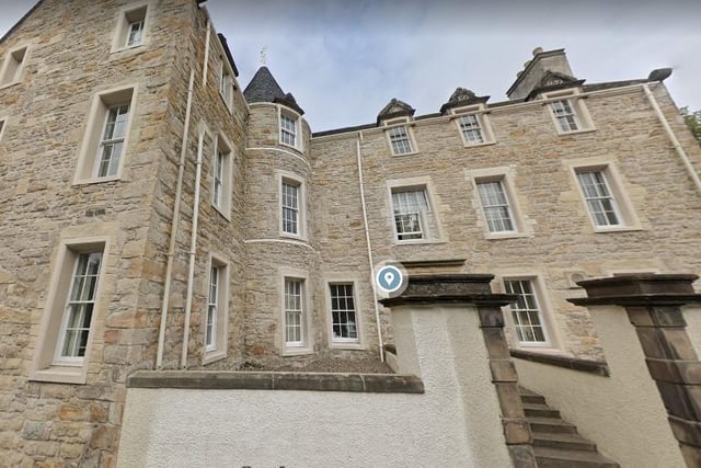 There are 1854 patients per GP at Path House Medical Practice, Kirkcaldy.
In total there are 11,121 patients and six GPs.