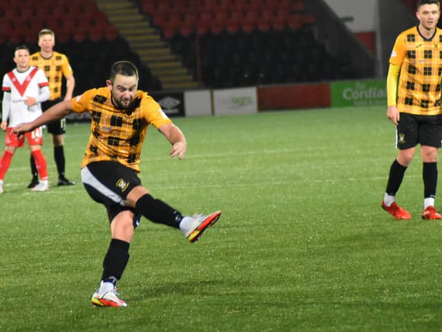 Ryan Wallace gets his shot away as East Fife try to eat into Airdrie's advantage. Pic by Kenny Mackay