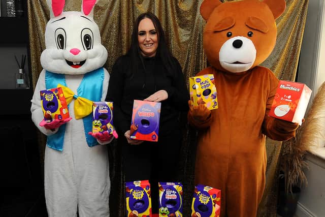 Fiver Fest in Burntisland - Liza Simpson of Funkidz Partyz, with Easter Bunny (Chloe) and Ed the Ted (Abbie). Pic: Fife Photo Agency
