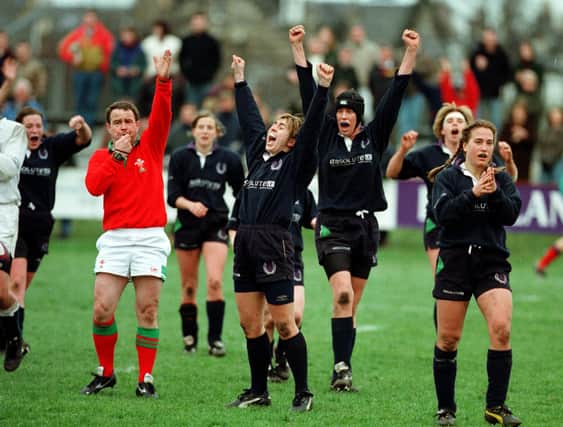 Kim Littlejohn (centre) celebrates the final whistle as Scotland beat England in 1998.