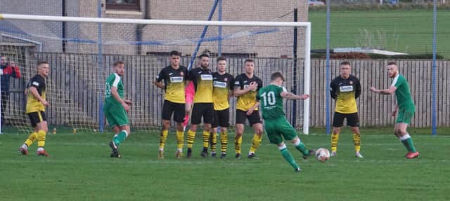 A lifeline for Thornton Hibs as Garry Thomson's free-kick strike is about to pull it back to 3-2 (Submitted pics)