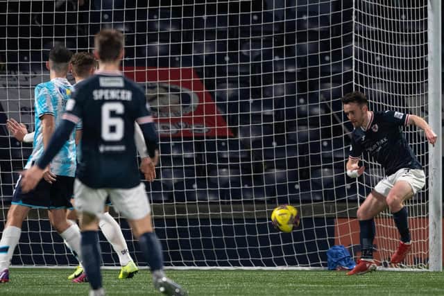 Aidan Connolly taps in at back post for Raith (Pic Paul Devlin/SNS Group)
