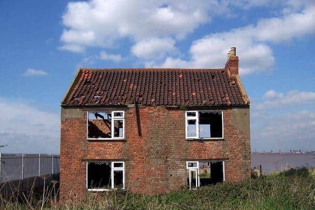 There are a number of things to think about if you’re looking to buy a ‘fixer upper’. Picture: David Wright/Contributed