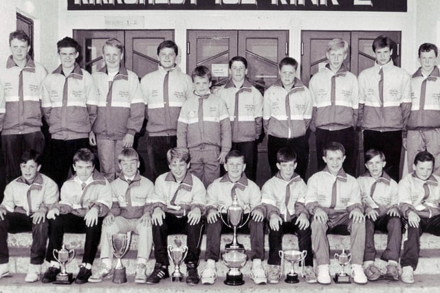 Kirkcaldy Junior Ice Hockey Club (KIHC) with their trophies won.