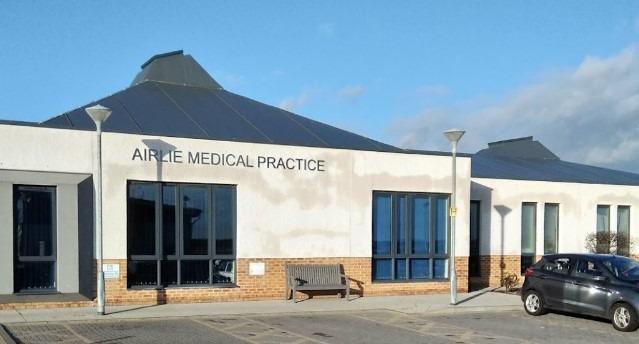 There are 1018 patients per GP at Airlie Medical Practice, Methil.
In total there are 8146 patients and eight GPs.