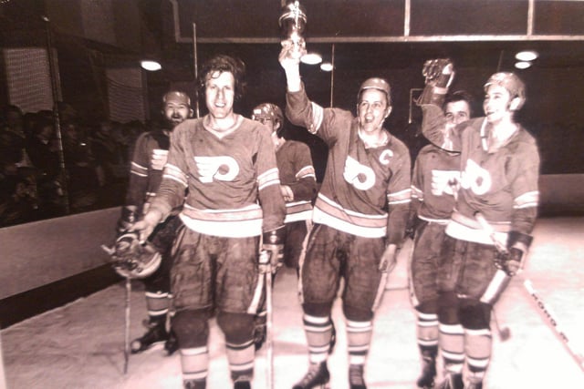 Fife Flyers with 1977 British championship trophy