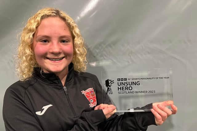 Ruby McDonald with her unsung hero award (Pic: Submitted)