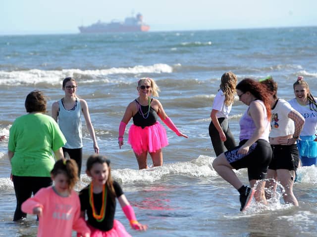 The students from the dance academy raised over £1000 with the sponsored Loony Doo in 2022. Pic: Fife Photo Agency.