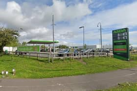 Asda's petrol forecourt in Kirkcaldy is going cashless (Pic: Google Maps)