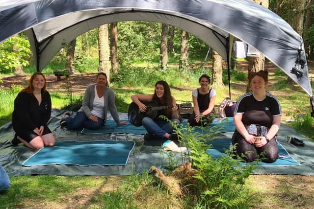 Starcatchers’ Where We Are team of artists and artistic trainees met in Lochore Meadows with partners Fife Gingerbread to plan delivery of new outdoor creative sessions across Fife.