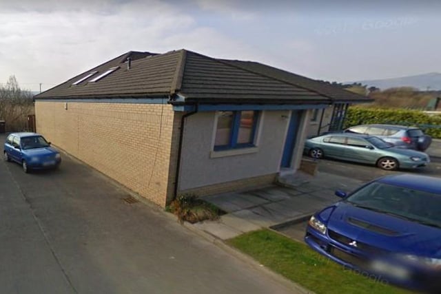 There are 1524  patients per GP at Howe of Fife Surgery, Ladybank.
In total there are 4573  patients and three  GPs.