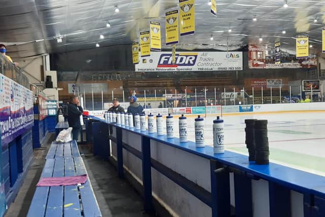 The view from the bench before face-off (Pic: Fife Free Press)