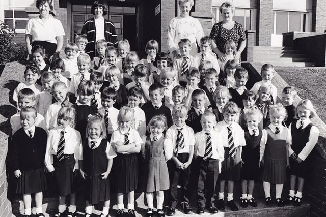 The P1 class at Kennoway Primary School in 1994