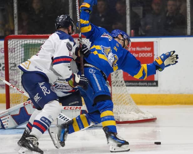 Troy Lajeunesse in action against Dundee Stars (Pic: Jillian McFarlane)