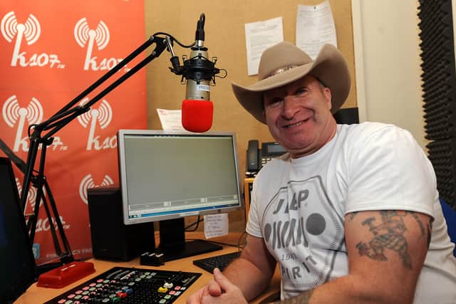 Billy will be bringing his show, Currently Country, to k107fm this Friday. Pic: Fife Photo Agency.