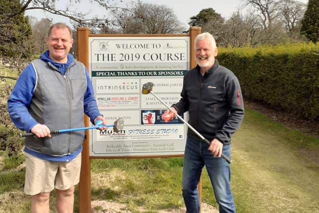 DPCG golf trustee Raymond Johnston and chair Martin Christie at the ‘hame of Park Gowf'