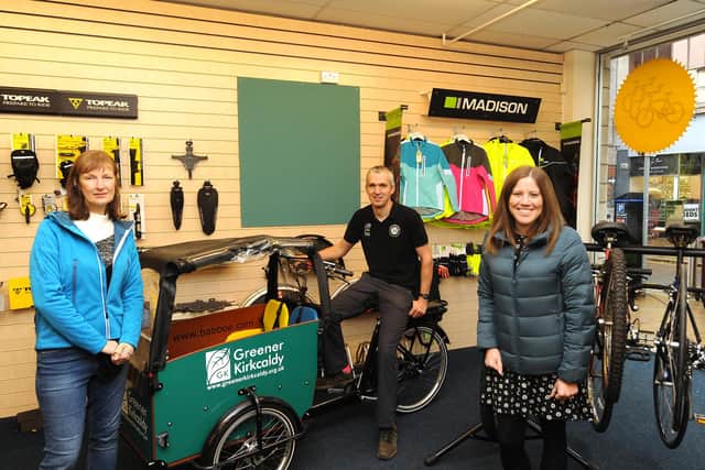 Lang Toun Cycles is based in Kirkcaldy High Street, opposite the Indoor Market. Pictured are: Suzy Goodsir, chief executive, Greener Kirkcaldy, David Glover, Lang Toun Cycles and Lauren Parry from Greener Kirkcaldy.  Pic: Fife Photo Agency.