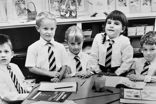 The 1988 Primary One intake at Milton of Balgonie Primary School.