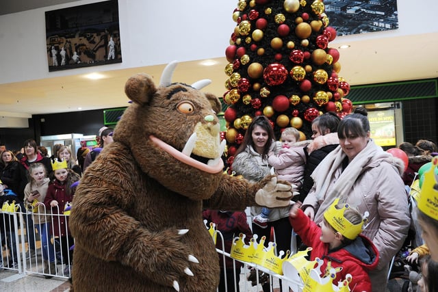 The Kingdom Centre Glenrothes Lights Switch on by The Gruffalo in 2018.