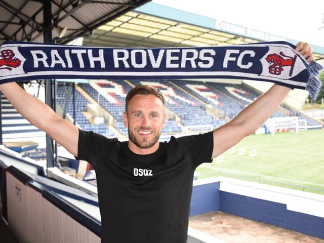Keith Watson gets settled into his new surroundings at Stark's Park (Pic by Tony Fimister)