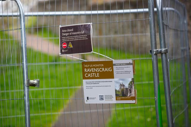 Fences block the path to Ravenscraig Castle (Pic: Scott Louden)