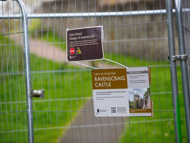 Fences block the path to Ravenscraig Castle (Pic: Scott Louden)