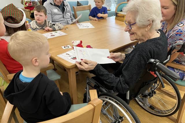 Bridging the generation gap (Pic: FHCSP)
