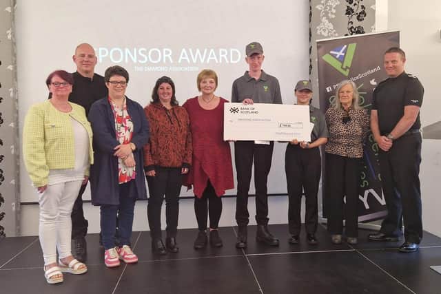 Dunfermline PSYV handing over cheque to the Diamond Association (Pic: Submitted)