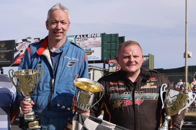 Gordon Moodie (left) with UK Challenge Trophy