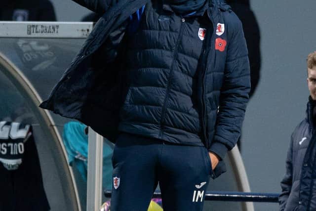 It was a tough day for Raith gaffer Ian Murray (Pic by Paul Devlin/SNS Group)