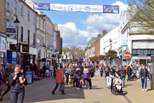 Mansfield town centre need more shops and restaurants
Linda Havard wants "Shops, lots of them." Gina Smith
added "I would like to see designer shops in Mansfield" and Vicki Winterburn
said "We need shops, I’m tired of buying online. I want to go and actually see what I’m buying."