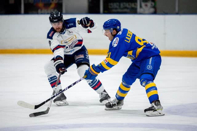 Troy Lajeunesse in action for Fife Flyers against Dundee Stars (Pic: Derek Young)