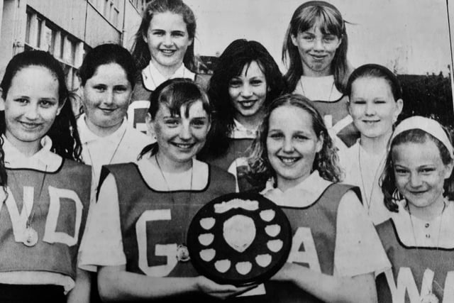 Pupils from Dunearn Primary School won Fife’s annual schools netball competition. 
They beat Sinclairtown in the final.