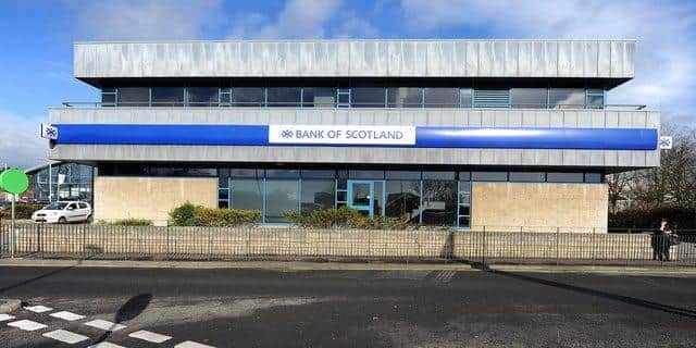 The offence took place at the Bank of Scotland, Carberry Road, Kirkcaldy. Pic: Fife Photo Agency.